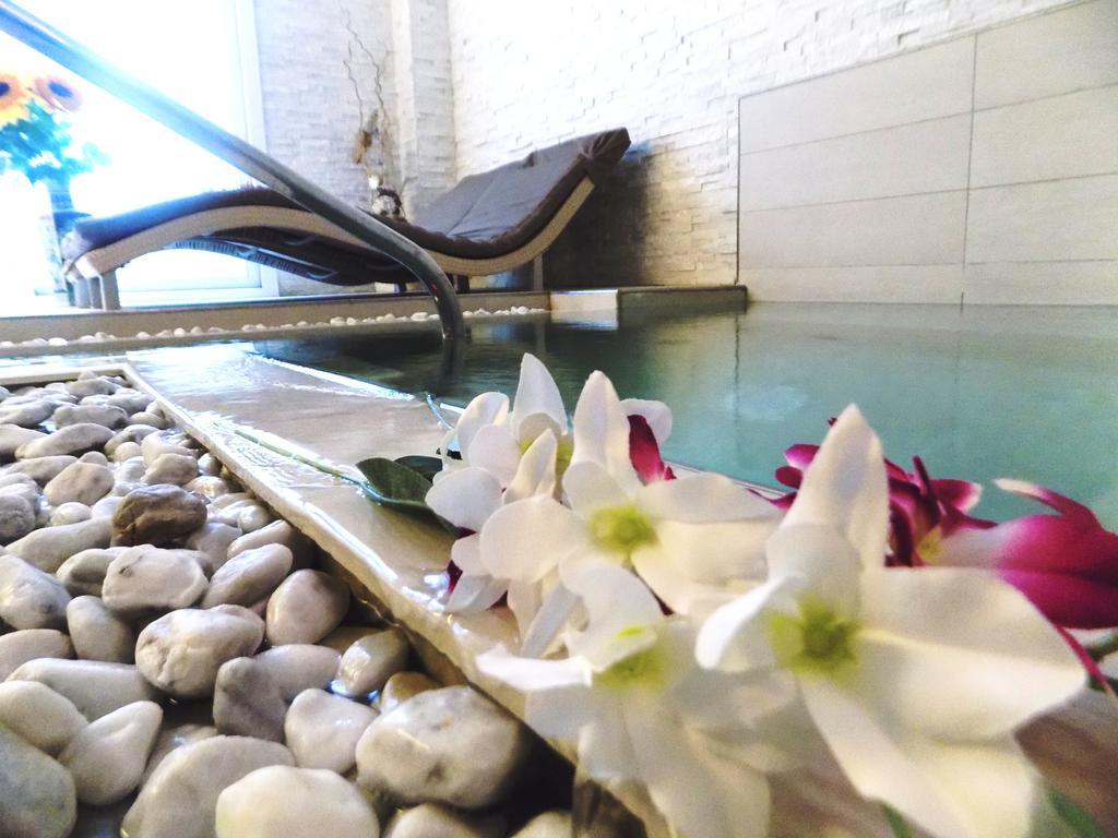 Hotel Residence Villa Del Mare Римини Екстериор снимка